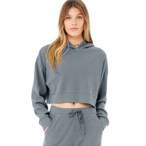 Alo Yoga Muse Hoodie in Steel Blue SZ M